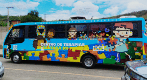 A unidade celebra um mês de funcionamento e anuncia expansão para novas faixas etárias e neurodivergências em 2024